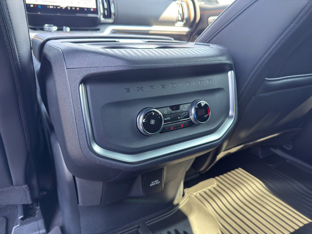 Certified 2025 Ford Expedition Tremor AWD/4WD image 32