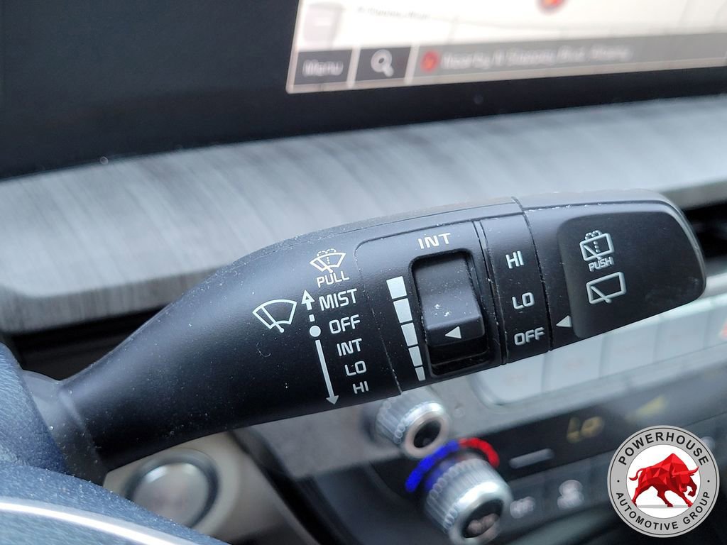 Used 2024 Kia Telluride EX w/ EX Captain's Chair Package FWD image 35