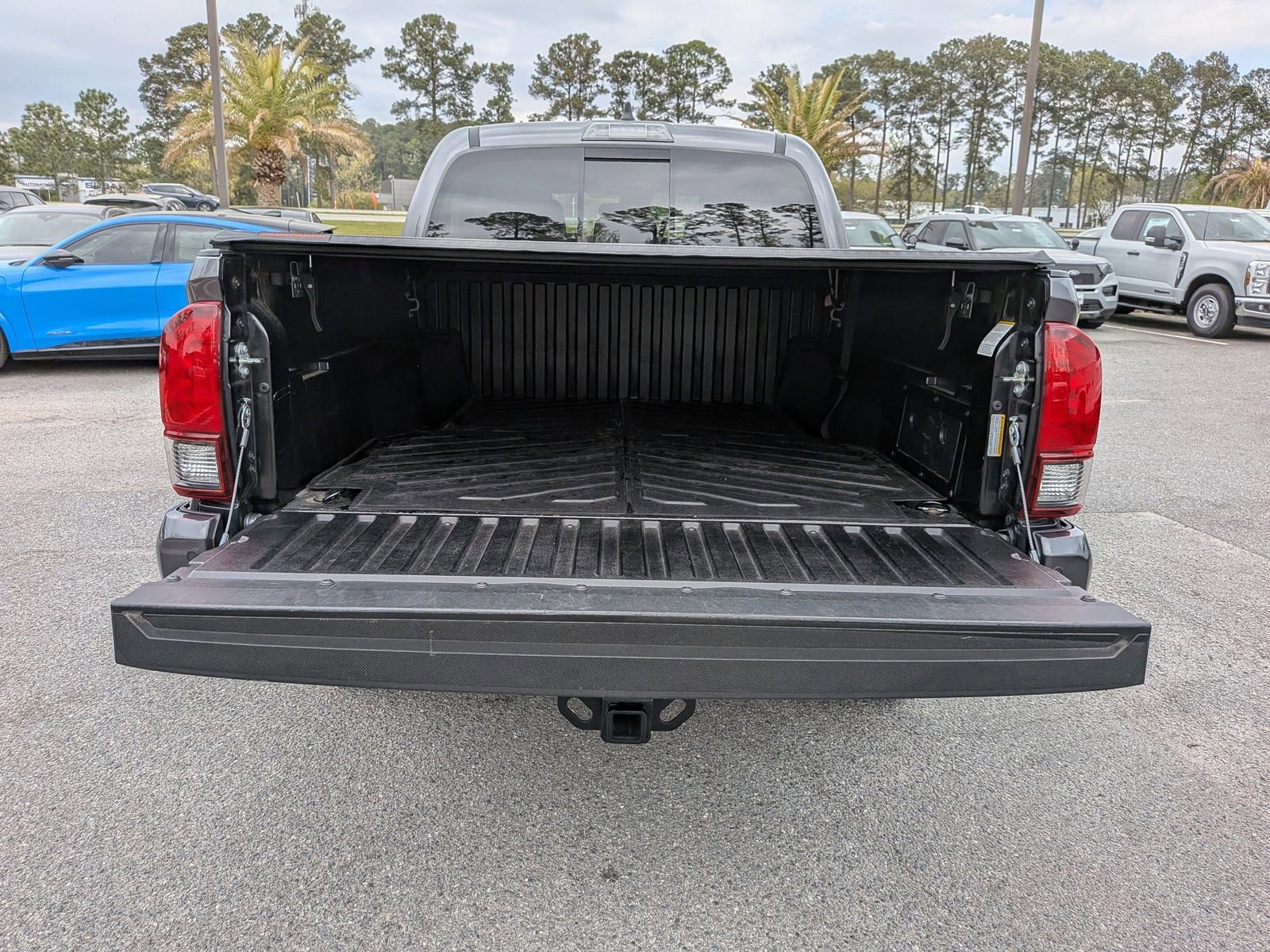 Used 2023 Toyota Tacoma SR5 image 6