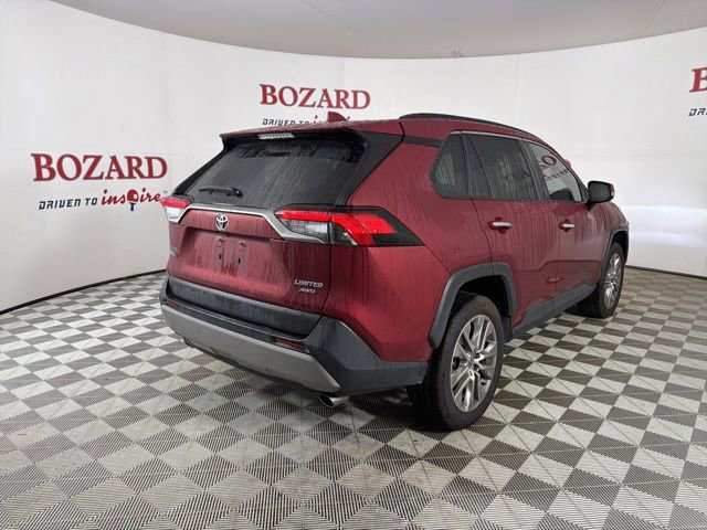 Used 2022 Toyota RAV4 Limited image 5