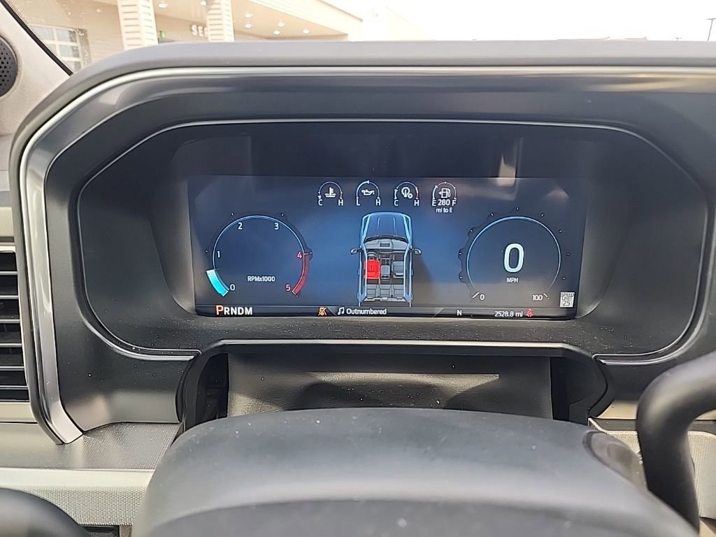 Certified 2025 Ford F350 Platinum w/ Platinum Plus Package image 14