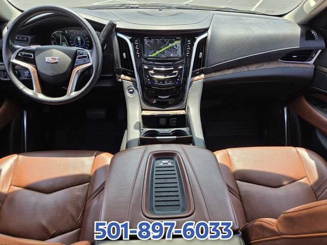 Used 2020 Cadillac Escalade Luxury AWD/4WD image 12