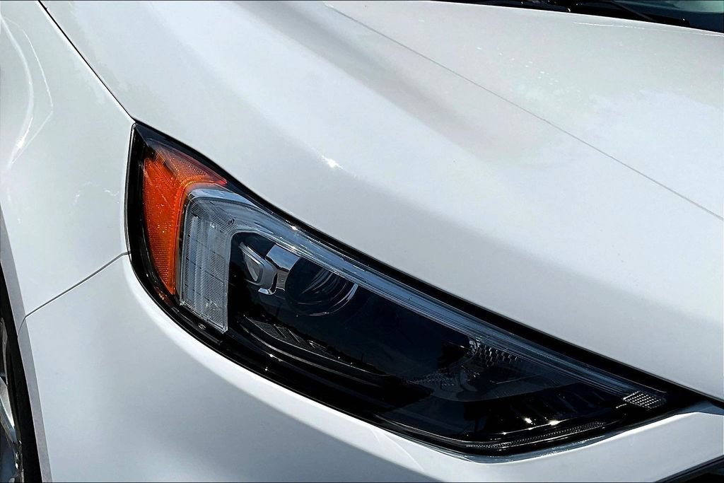 Certified 2023 Ford Edge SEL w/ Convenience Package AWD/4WD image 35