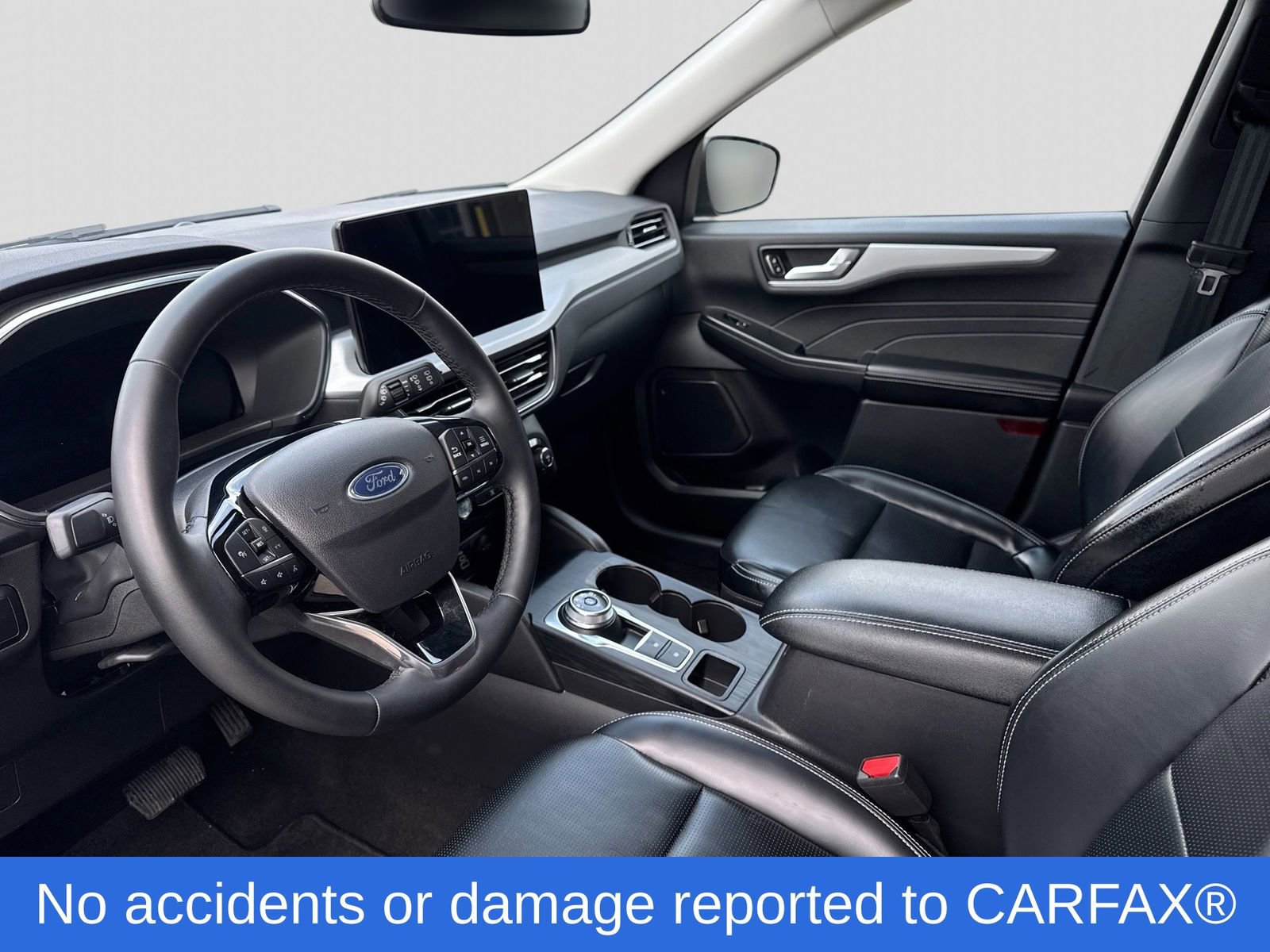 Certified 2025 Ford Escape Platinum image 2