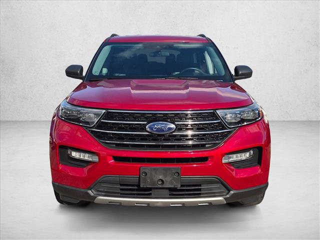 Certified 2021 Ford Explorer XLT w/ Equipment Group 202A RWD image 2