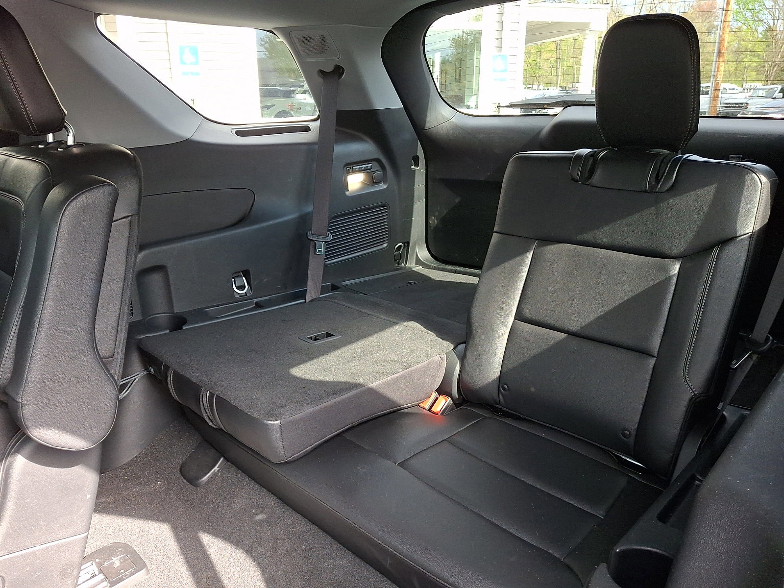 Certified 2023 Ford Explorer Limited w/ Equipment Group 301A AWD/4WD image 12