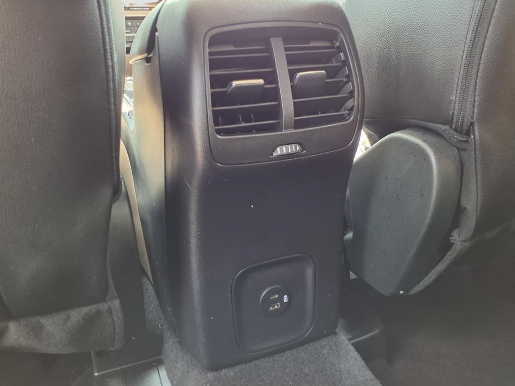 Certified 2022 Ford Escape SEL AWD/4WD image 26
