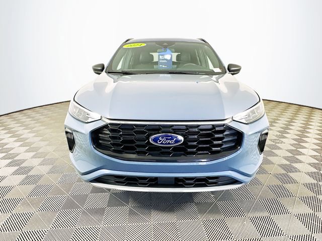 Certified 2024 Ford Escape ST-Line w/ Tech Pack #1 image 5