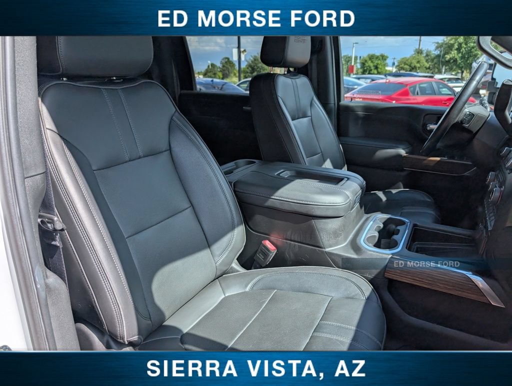 Used 2022 Chevrolet Silverado 2500 High Country w/ Technology Package AWD/4WD image 12