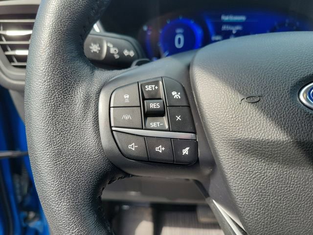 Certified 2020 Ford Escape Titanium AWD/4WD image 17