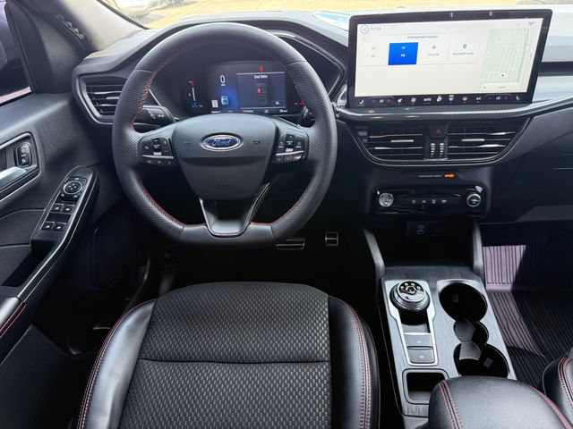 Certified 2023 Ford Escape ST-Line w/ Tech Pack #1 AWD/4WD image 8