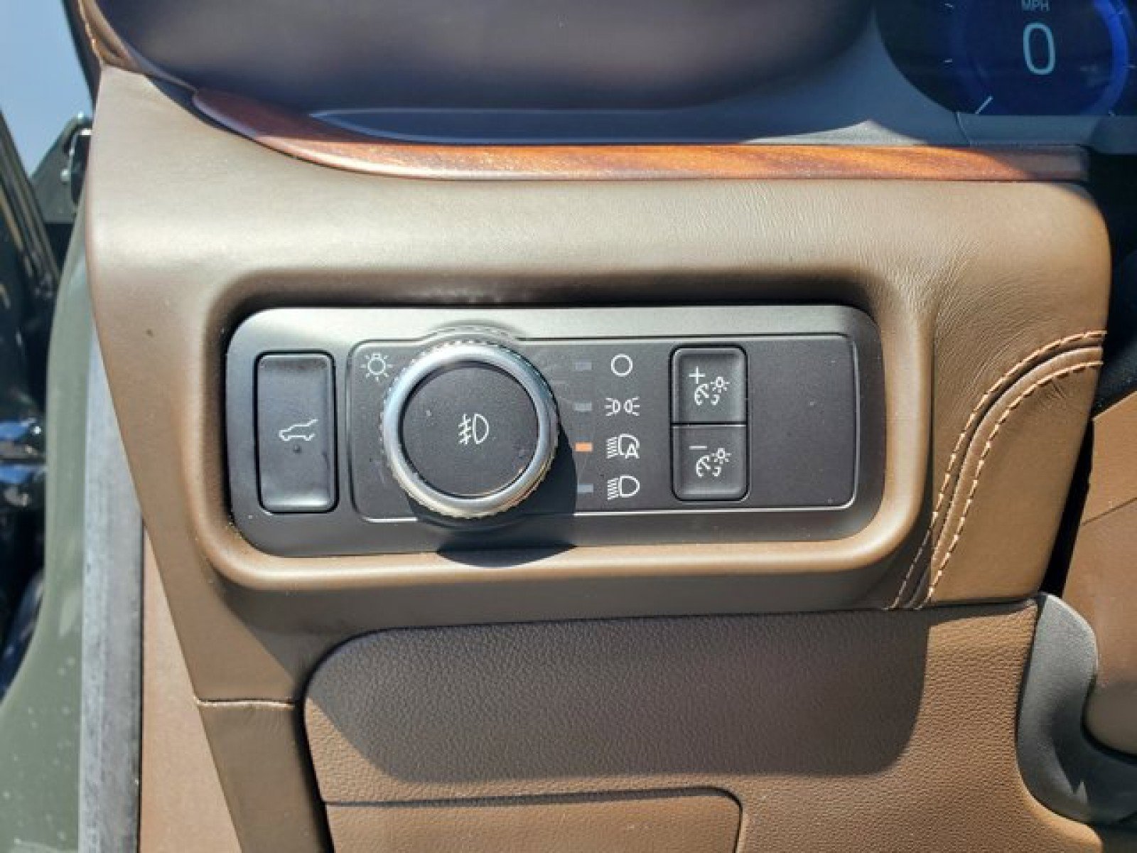 Certified 2023 Ford Explorer King Ranch w/ Technology Package image 17