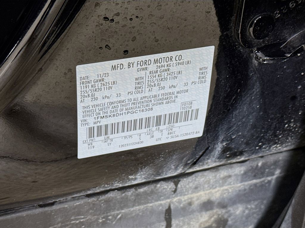 Certified 2023 Ford Explorer XLT w/ Equipment Group 202A image 33