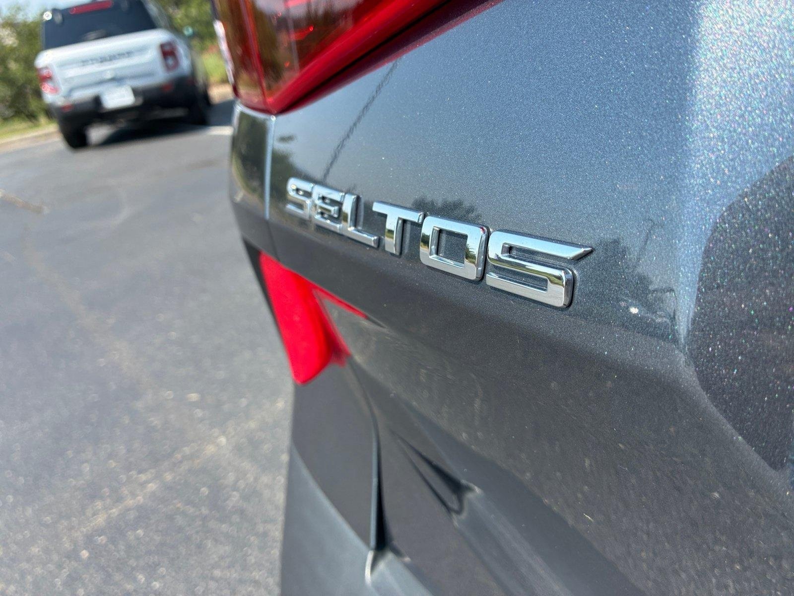 Used 2021 Kia Seltos EX AWD/4WD image 23