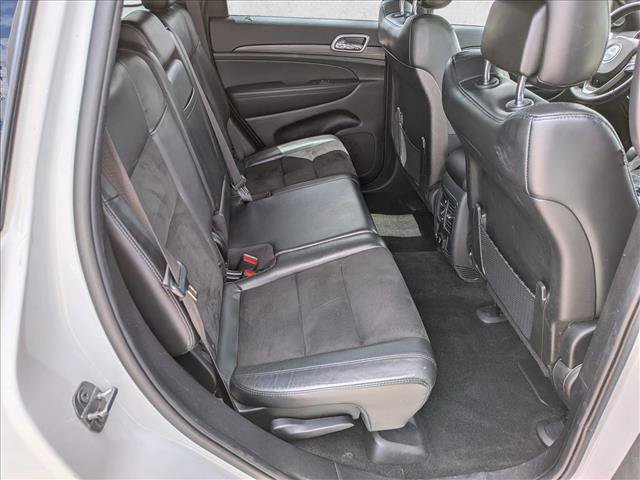 Used 2022 Jeep Grand Cherokee Laredo X AWD/4WD image 23