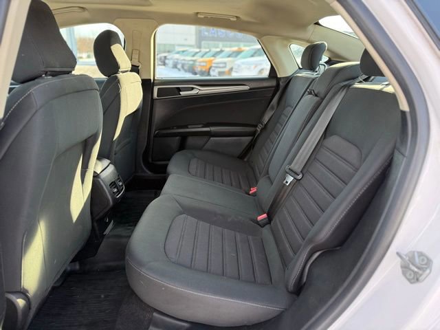 Certified 2020 Ford Fusion SE image 28