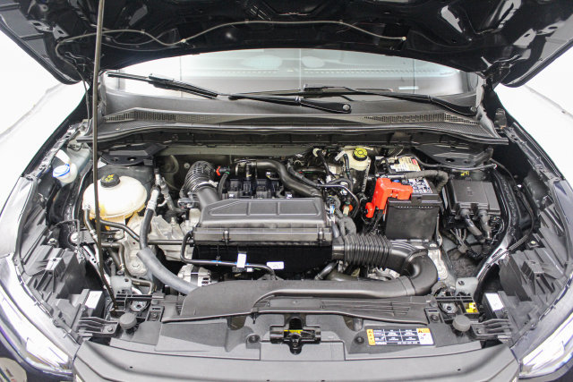 Certified 2023 Ford Escape Active AWD/4WD image 28