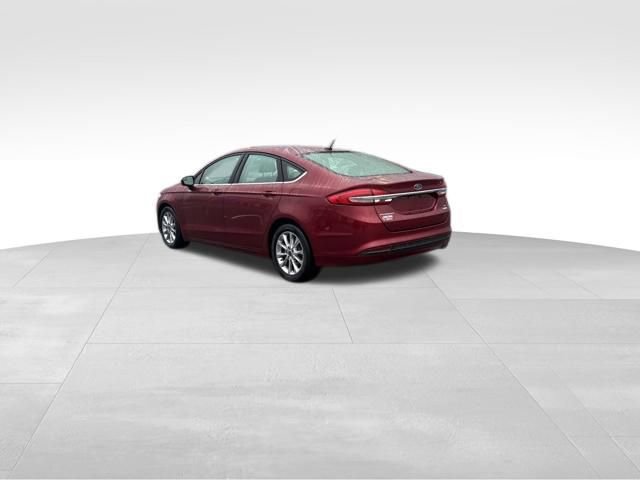Certified 2017 Ford Fusion SE w/ Fusion SE Technology Package image 3