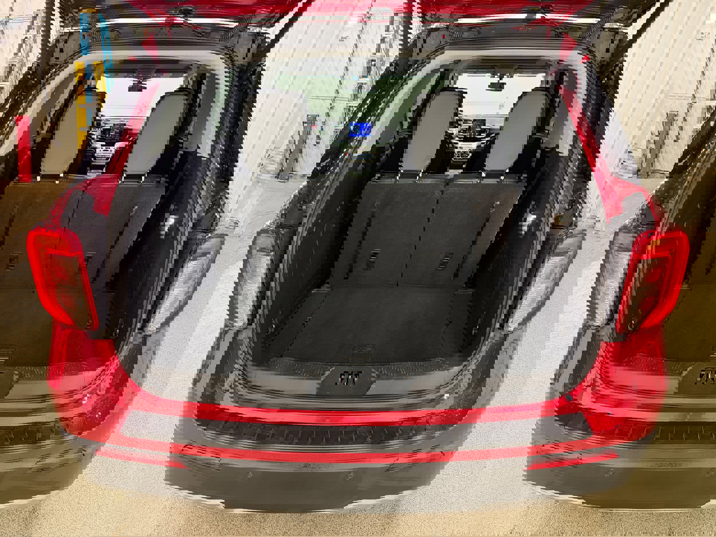 Certified 2021 Ford Explorer XLT w/ Equipment Group 202A image 34