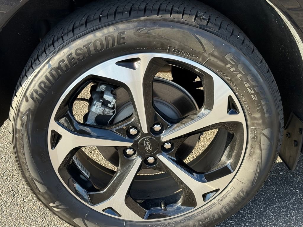 Certified 2023 Ford Escape ST-Line Select w/ Tech Pack #2 image 11