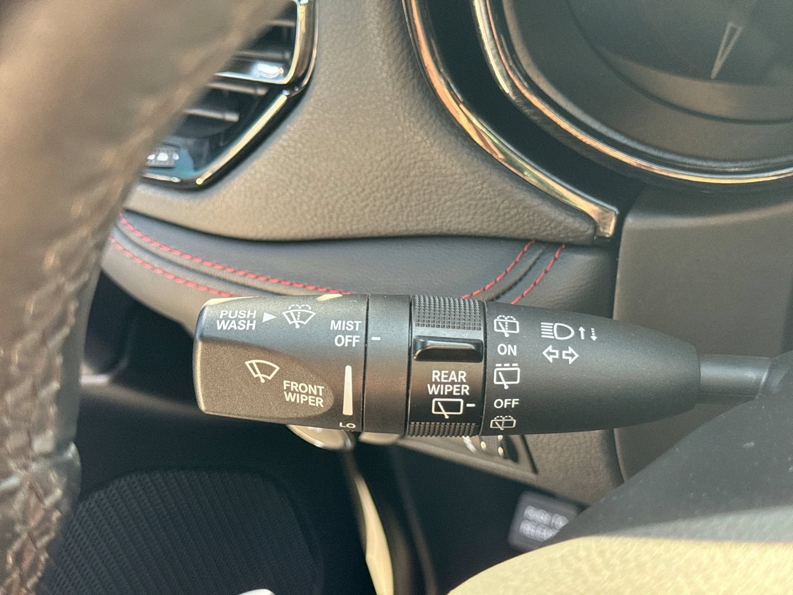 Used 2023 Dodge Durango R/T AWD/4WD image 35