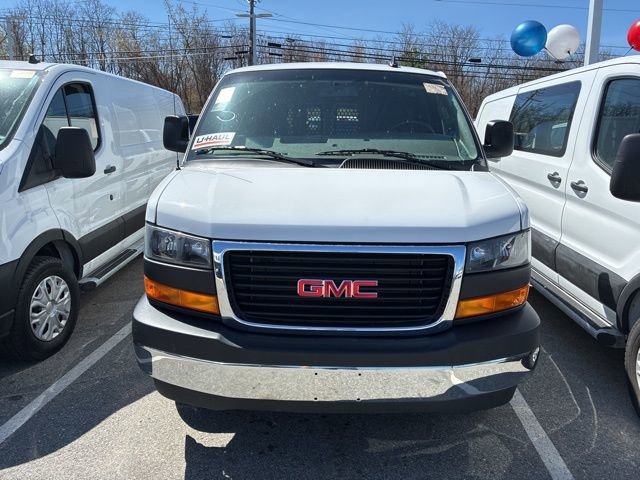 Used 2024 GMC Savana 2500 w/ Driver Convenience Package RWD image 2