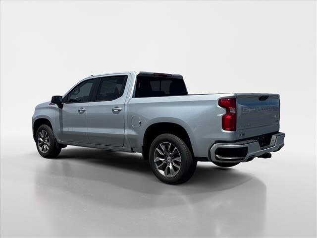 Used 2022 Chevrolet Silverado 1500 RST AWD/4WD image 3
