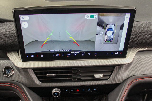 Certified 2025 Ford Explorer ST AWD/4WD image 35