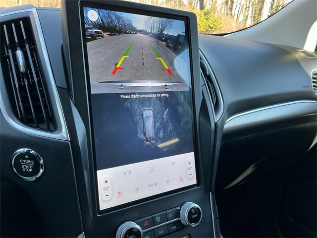 Certified 2024 Ford Edge Titanium image 23