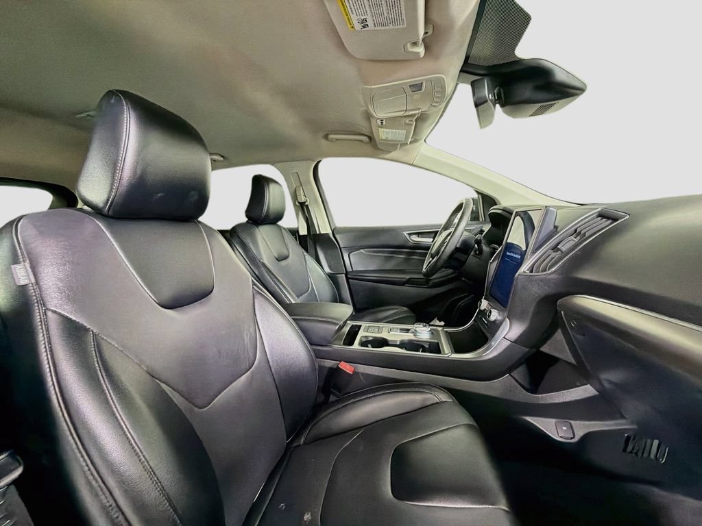 Certified 2022 Ford Edge Titanium AWD/4WD image 30