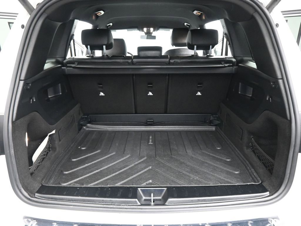 Used 2021 Mercedes-Benz GLB 250 image 24