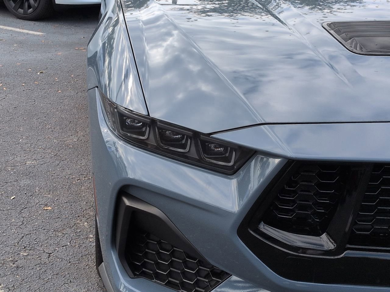 Certified 2025 Ford Mustang GT Premium RWD image 9