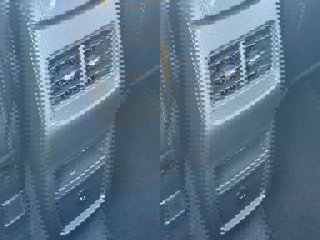 Certified 2023 Ford Edge SEL image 10