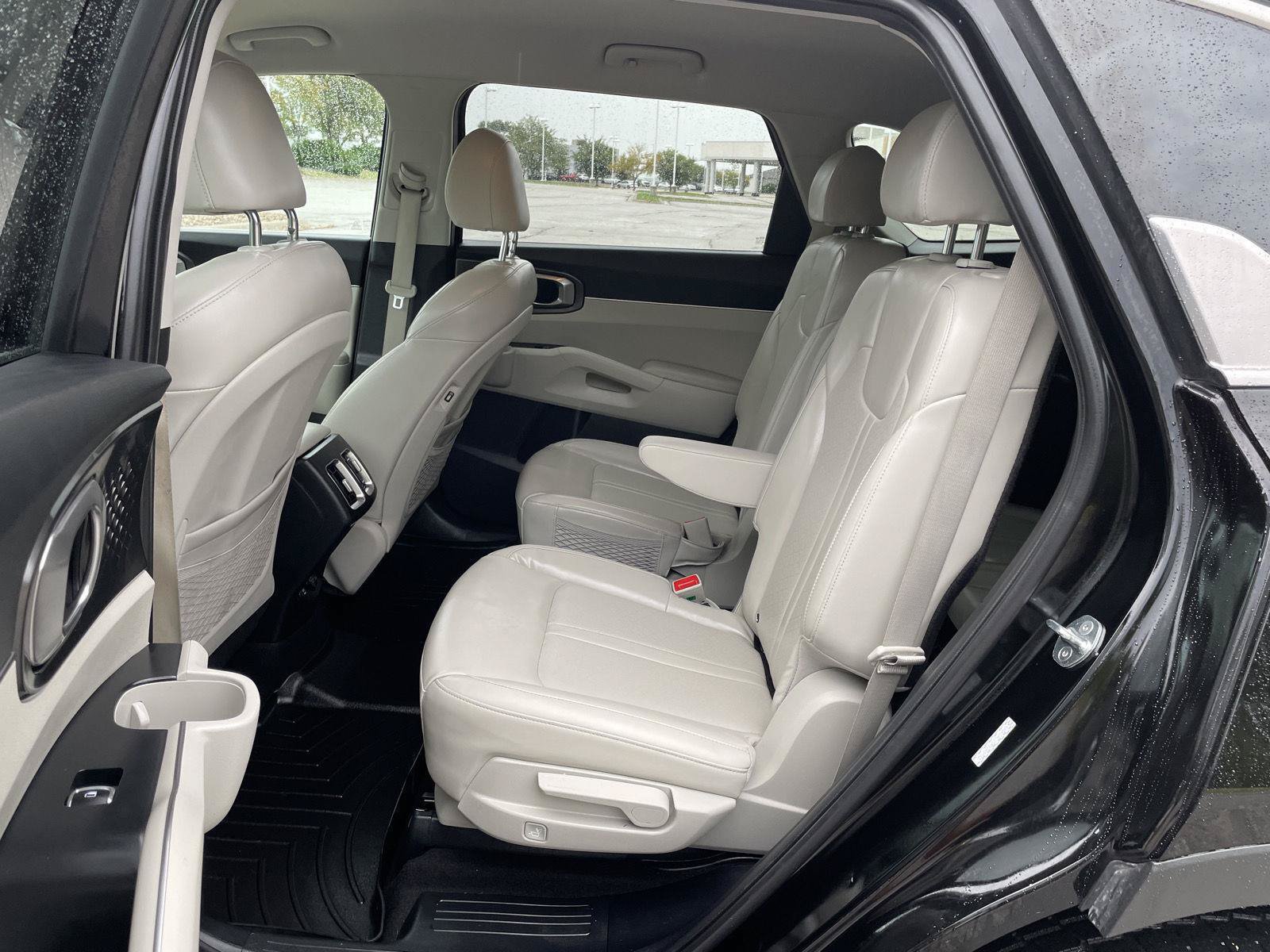 Used 2021 Kia Sorento S FWD image 20