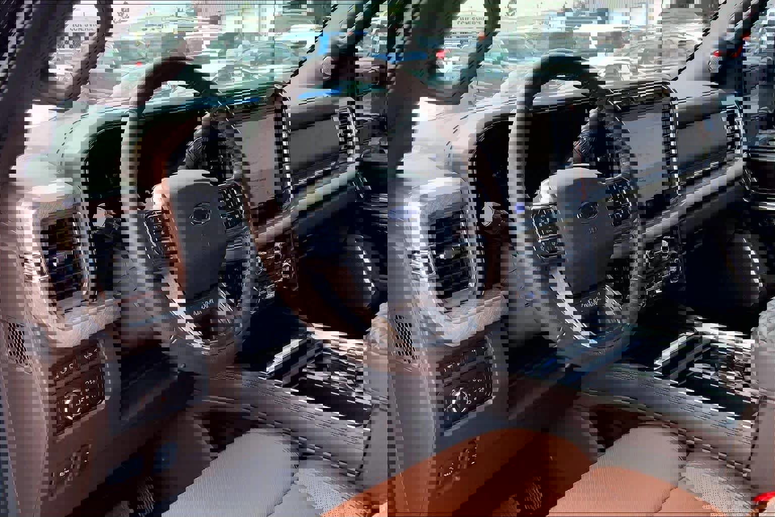 Certified 2024 Ford F250 King Ranch w/ Chrome Package image 18