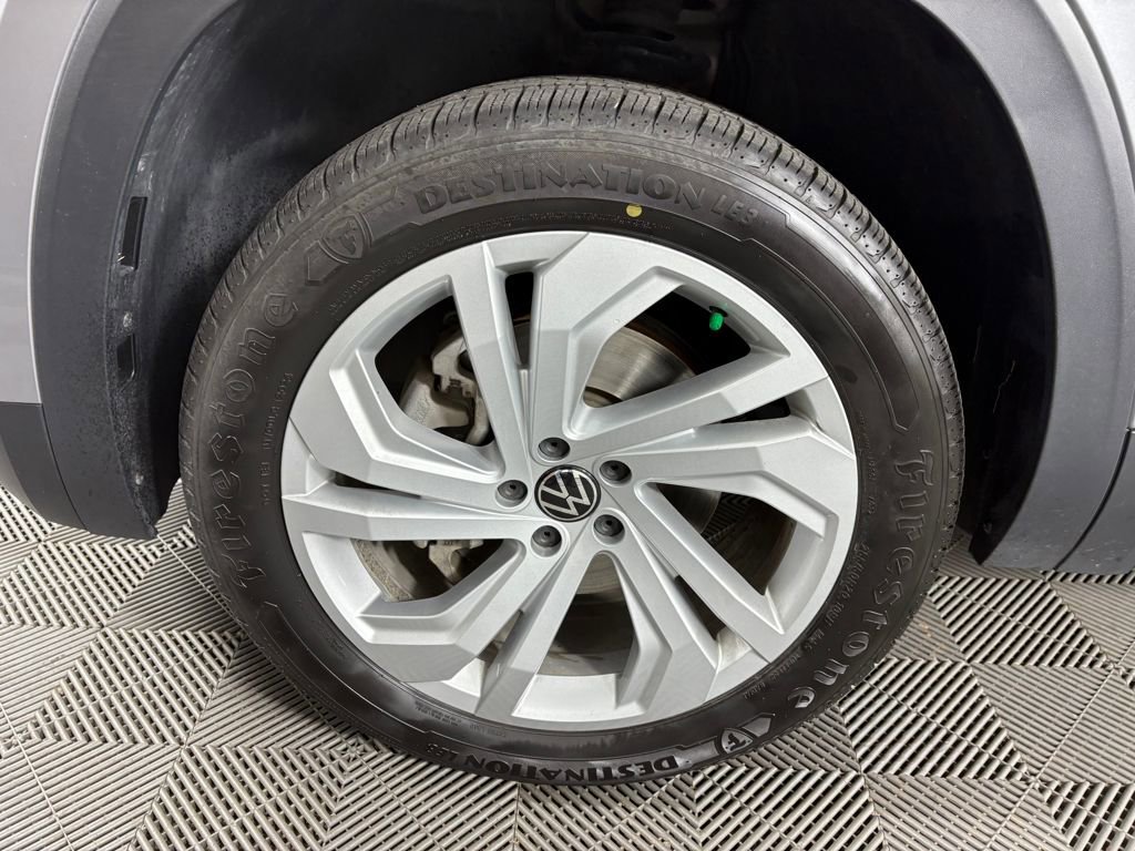 Used 2023 Volkswagen Atlas SE image 12