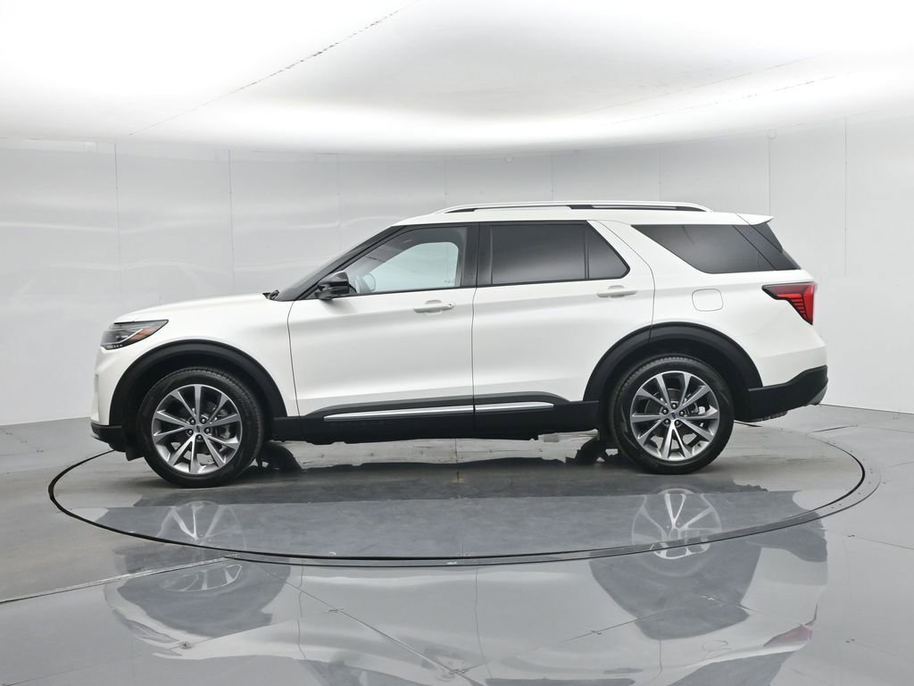 Certified 2025 Ford Explorer Platinum w/ Ultimate Package image 39