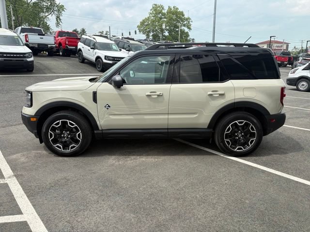 Certified 2025 Ford Bronco Sport Outer Banks w/ Outer Banks Tech Package+ AWD/4WD image 6