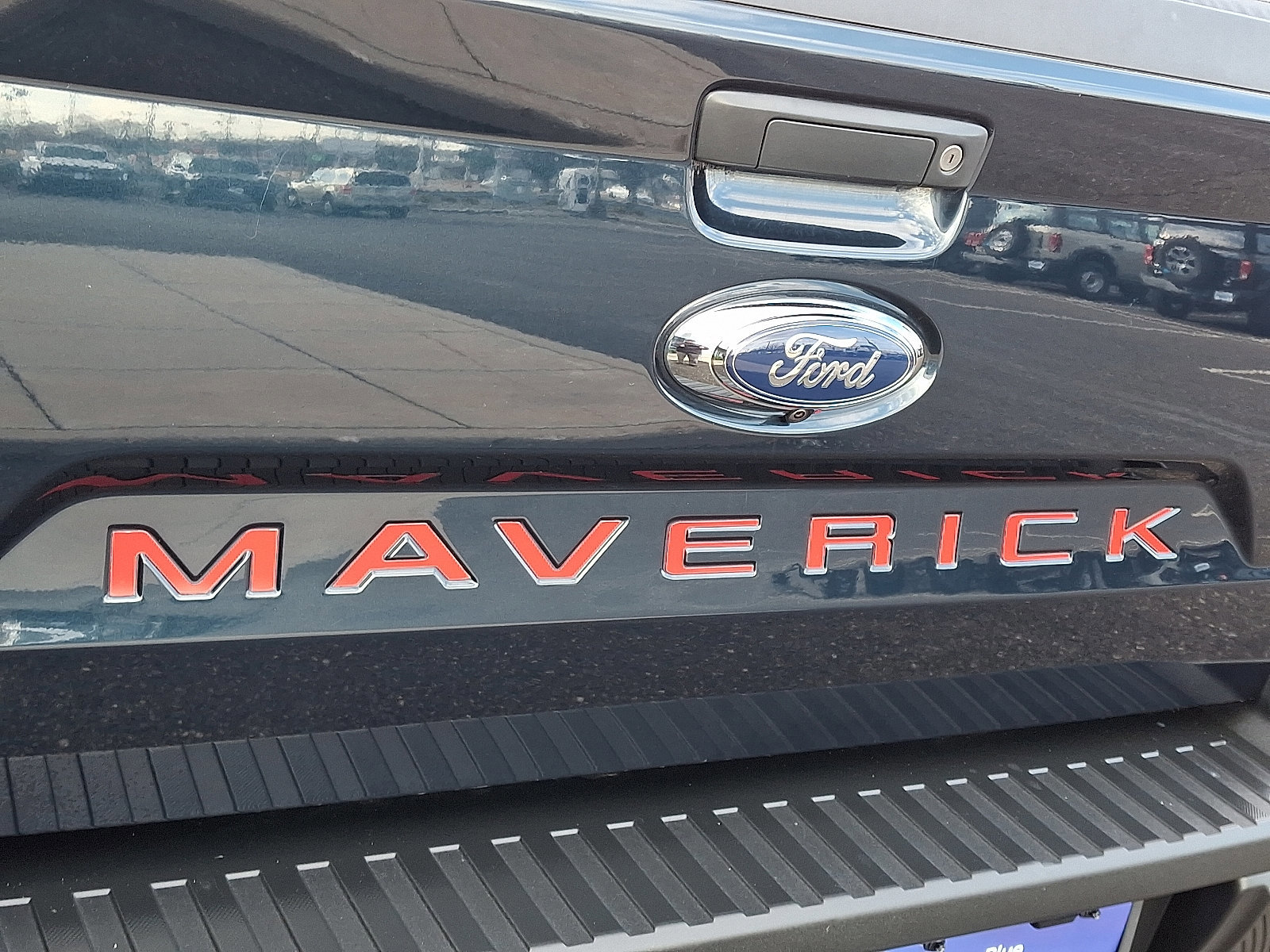 Certified 2022 Ford Maverick XLT image 30