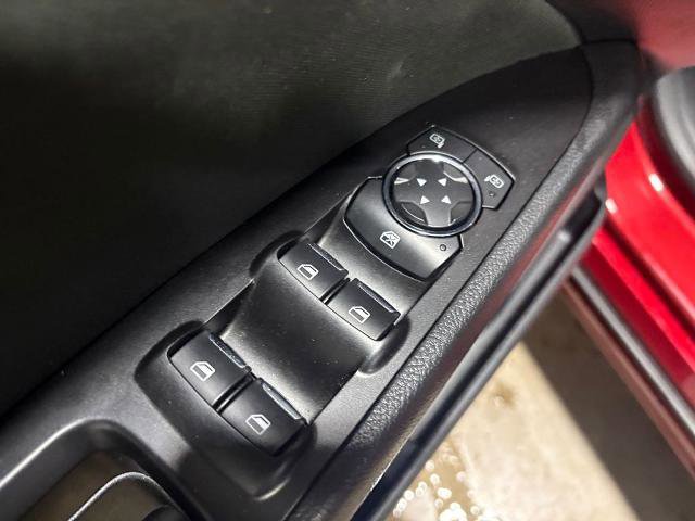 Certified 2017 Ford Fusion SE FWD image 20