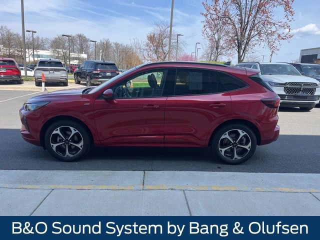 Certified 2025 Ford Escape ST-Line Elite w/ Premium Technology Package AWD/4WD image 6