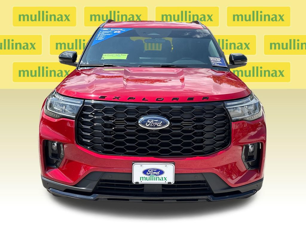 Certified 2025 Ford Explorer ST-Line w/ Premium Package RWD image 24