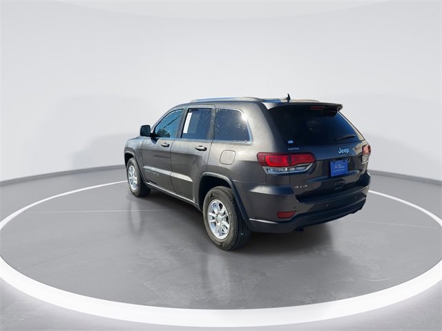 Used 2020 Jeep Grand Cherokee Laredo image 3
