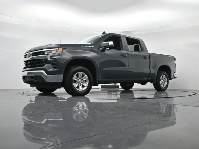 Used 2025 Chevrolet Silverado 1500 LT AWD/4WD image 39