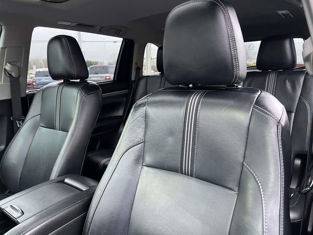 Used 2018 Toyota Highlander SE image 25