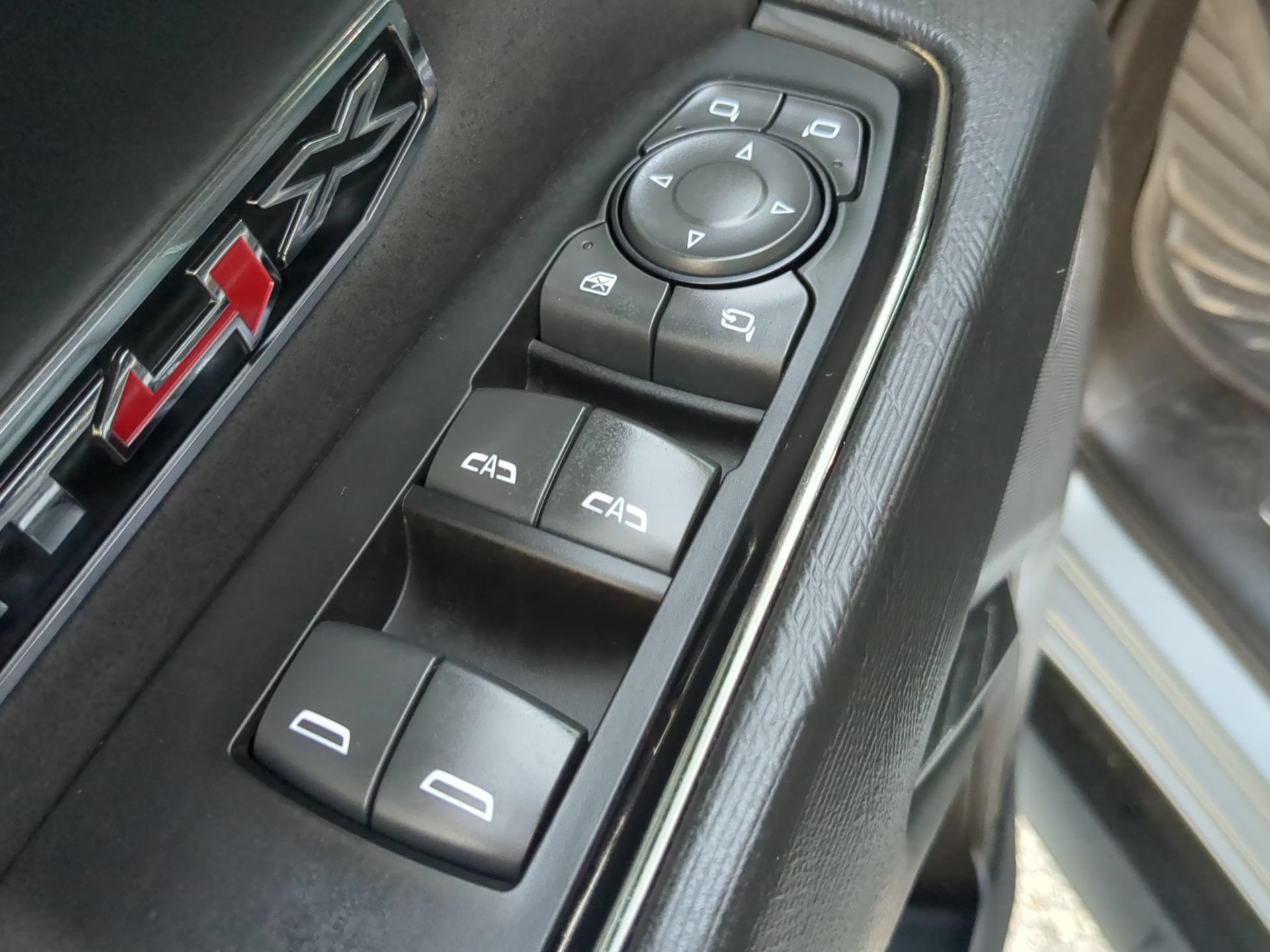 Used 2023 GMC Sierra 1500 AT4X w/ AT4X AEV Edition AWD/4WD image 55