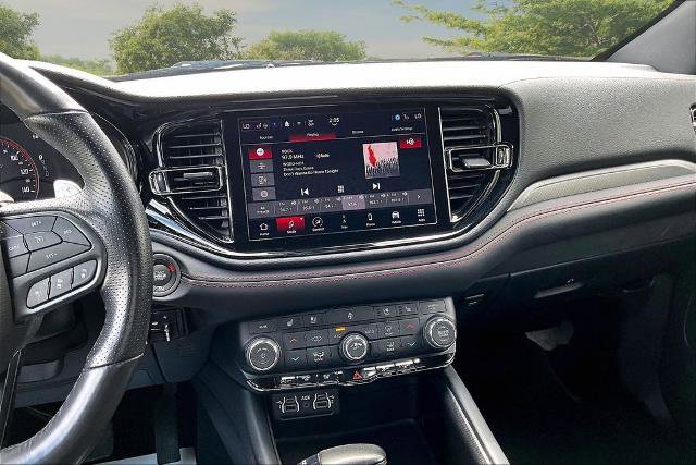 Used 2024 Dodge Durango GT AWD/4WD image 6