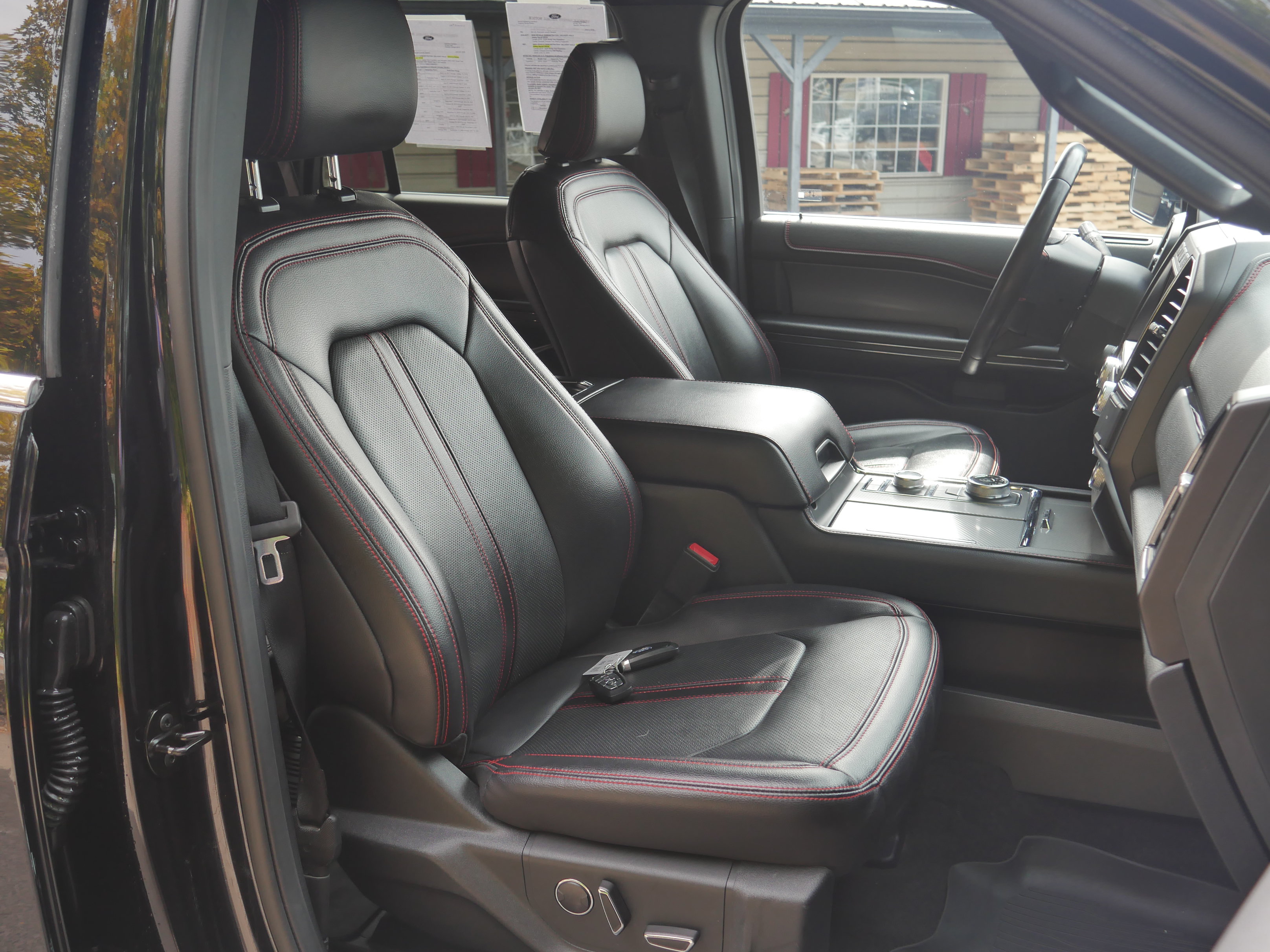 Certified 2021 Ford Expedition Limited AWD/4WD image 30