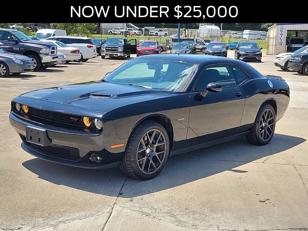Used 2017 Dodge Challenger R/T w/ Sound Group RWD image 3