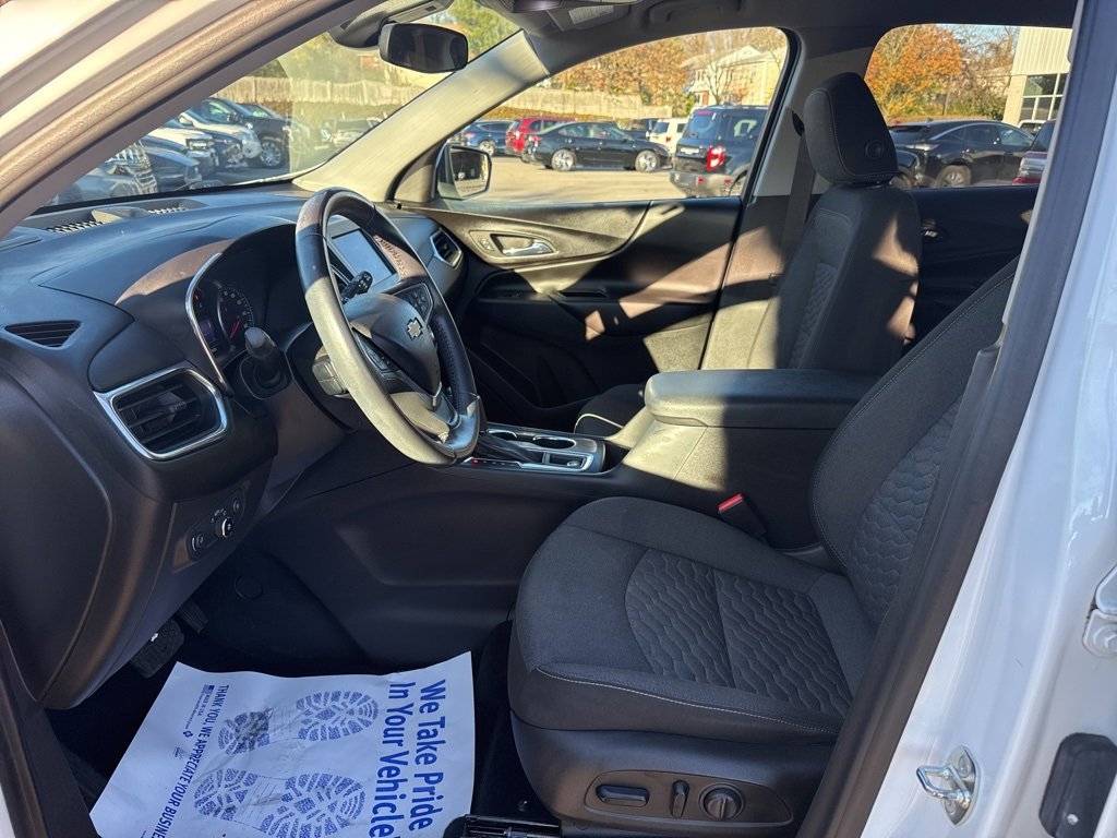Used 2021 Chevrolet Equinox LT image 21